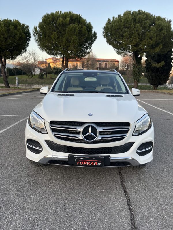 Mercedes-Benz GLE 300d - immagine 17