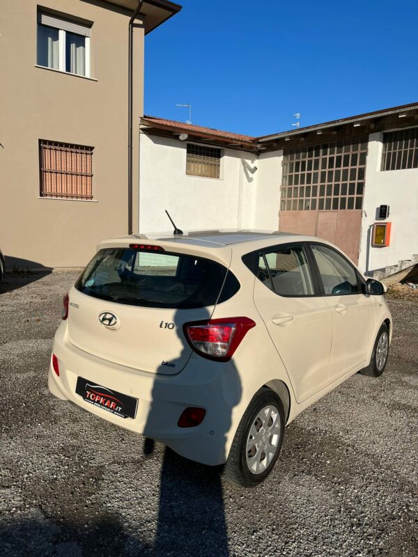 Hyundai i10 - immagine 13