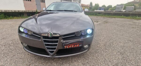 Alfa Romeo 159